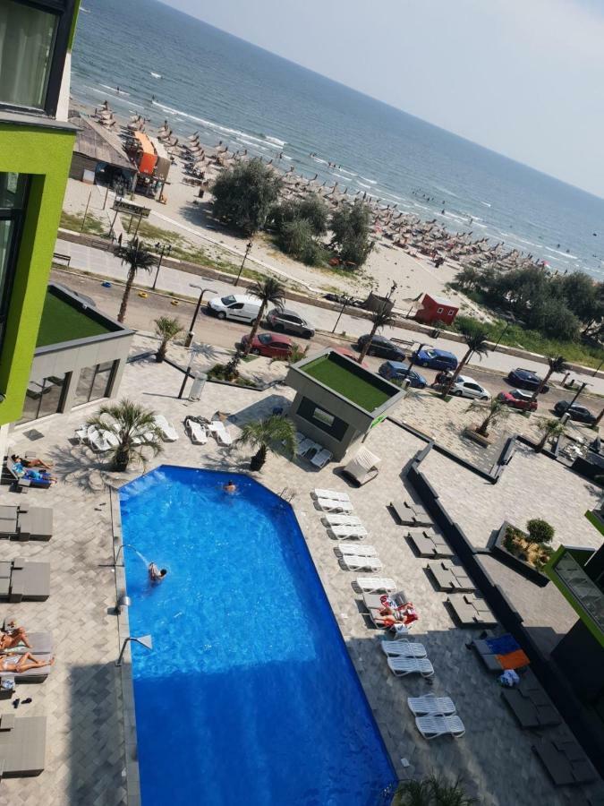 Desiree Beach Apartment Năvodari Eksteriør billede