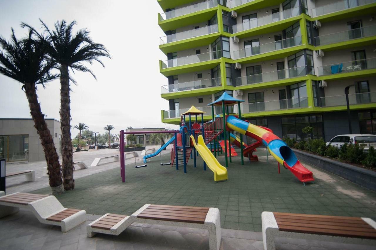 Desiree Beach Apartment Năvodari Eksteriør billede